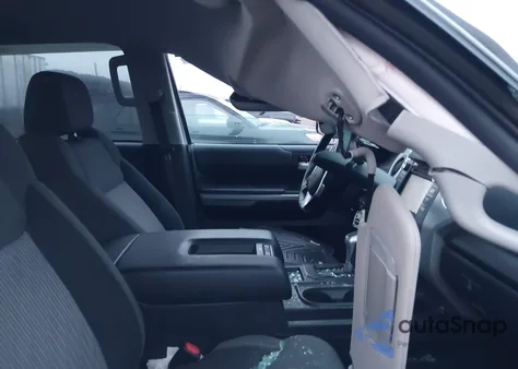 2017 Toyota Tundra Sr5 5.7L V8 z USA, uszkodzony, nr VIN 5TFDW5F19HX673000